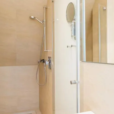 Feskerhues, Gret Palucca Apartmán *