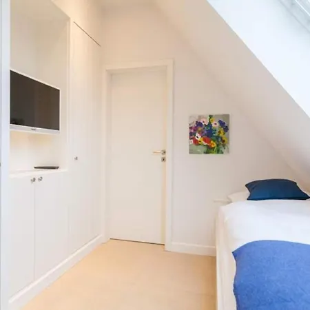 Feskerhues, Gret Palucca