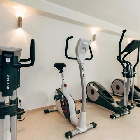 Feskerhues, Gret Palucca